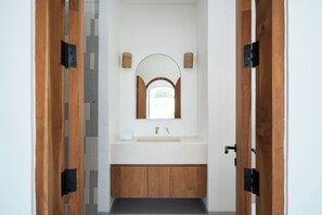 Deluxe Villa, 2 Bedrooms, Balcony, Pool View | Bathroom - Villa Paraiso by Alfred in Bali (Pecatu)