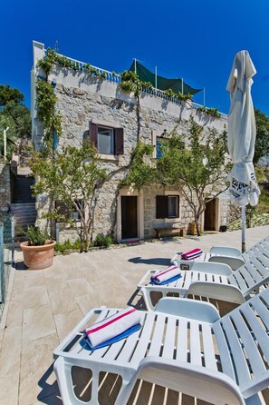 Terrace/patio - Villa Don Dan near Split (Žrnovnica)