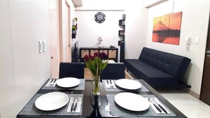 Dining - 2br Unit at Asmara near St Lukes Medical Center (Quezon City)