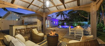 Caloosa Cabana: Heated Pool, Game Room, Putting Green, Fully Rennovated