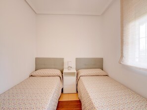 2 bedrooms - Denia Beachside Apartment (Denia)
