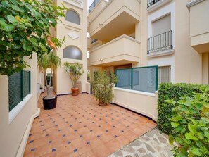 Terrace/patio - Denia Beachside Apartment (Denia)