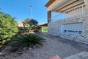 Property grounds - Apartment in Oliva near Costa Blanca Beach (Valencia)