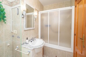 Bidet
