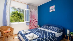 4 bedrooms, iron/ironing board, free WiFi, bed sheets - House Arkulin by Villas Guide (Gruda)