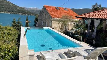 Una piscina climatizada