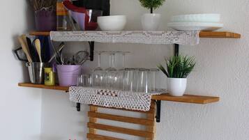 Apartment, 2 Bedrooms, Smoking, Balcony | Private kitchen