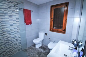Douche, bidet