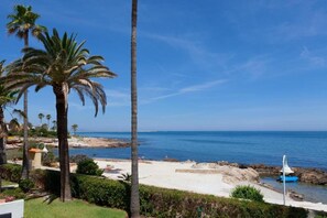Tæt på stranden