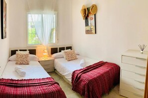 2 bedrooms