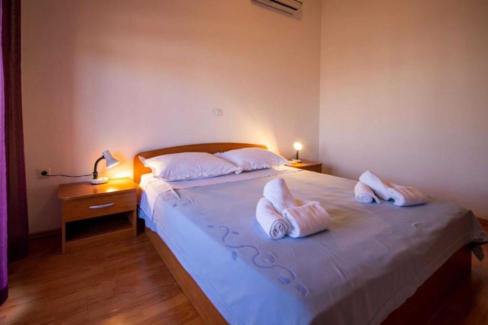 1 bedroom, iron/ironing board