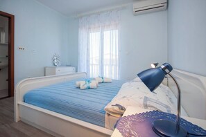 1 bedroom, free WiFi - Beautiful apartment near Rtić beach (Primošten)