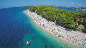 Playa en los alrededores