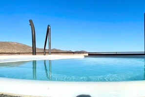 Pool - Romantic apartment with private terrace (La Envía)