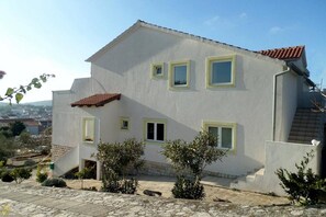 Exterior - Two bedroom apartment in Jezera (Jezera)