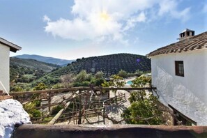 Property grounds - Country House in Andalusia with Pool (Andalucía)