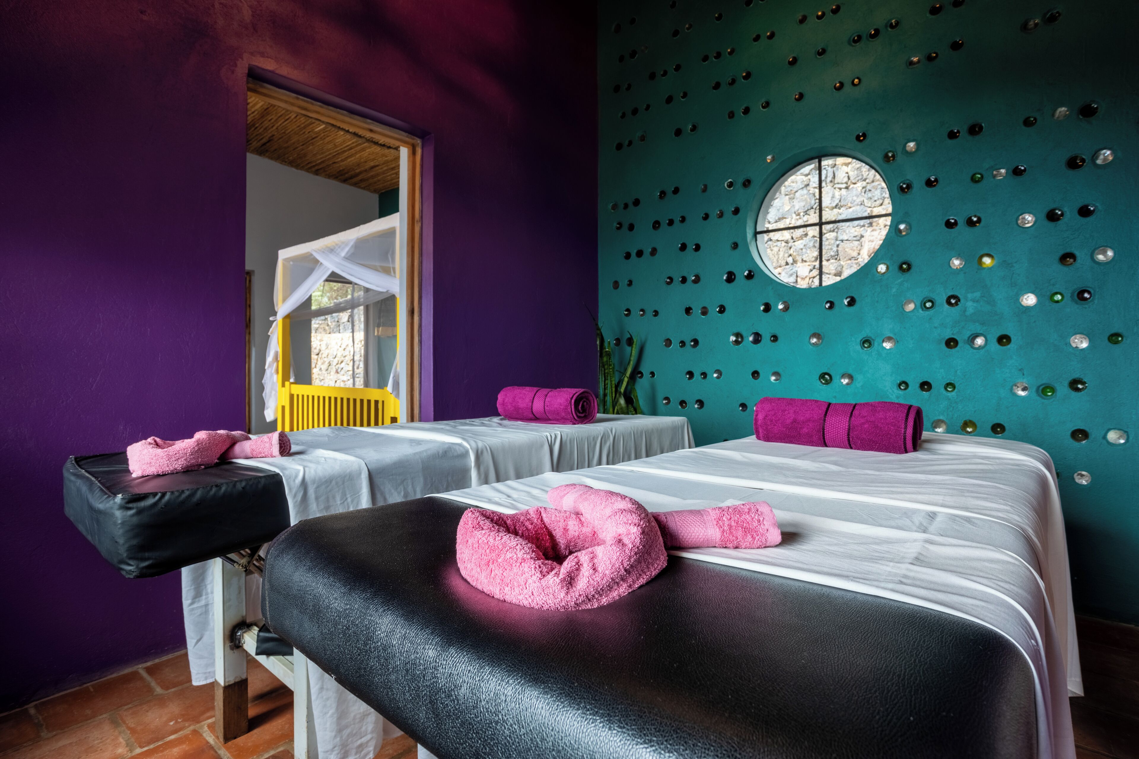 Massage tại phòng