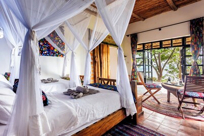Chameleon Hill Forest Lodge