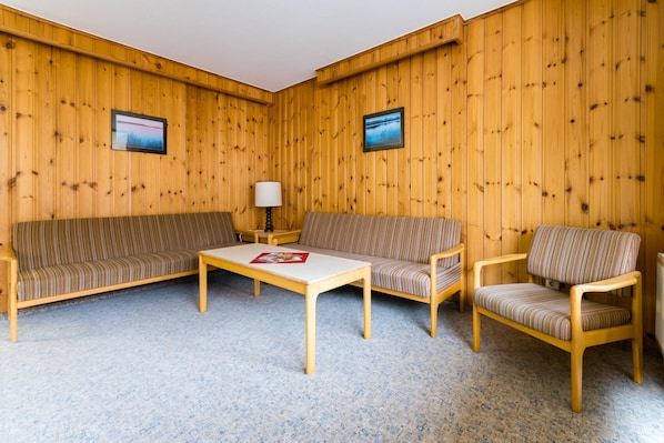 Classic Apartment, 2 Bedrooms | Living room - Appartement im Panoramic Hotel Bad Lauterberg (Bad Lauterberg)