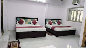 Family Studio Suite, City View | Desk, laptop workspace, soundproofing, free WiFi - Hotel Shri Hari Lodge Ram Nagari Ayodhya (Ayodhya)