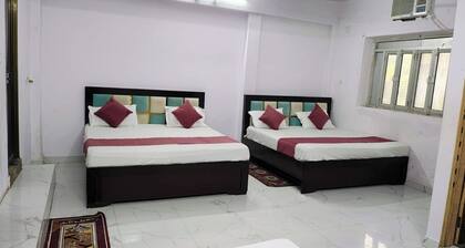 Hotel Shri Hari Lodge Ram Nagari Ayodhya