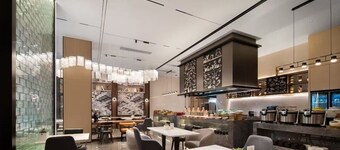 Linfen Wanda Yuehua Hotel