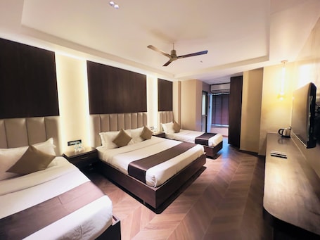 Executive Triple Room | Free WiFi