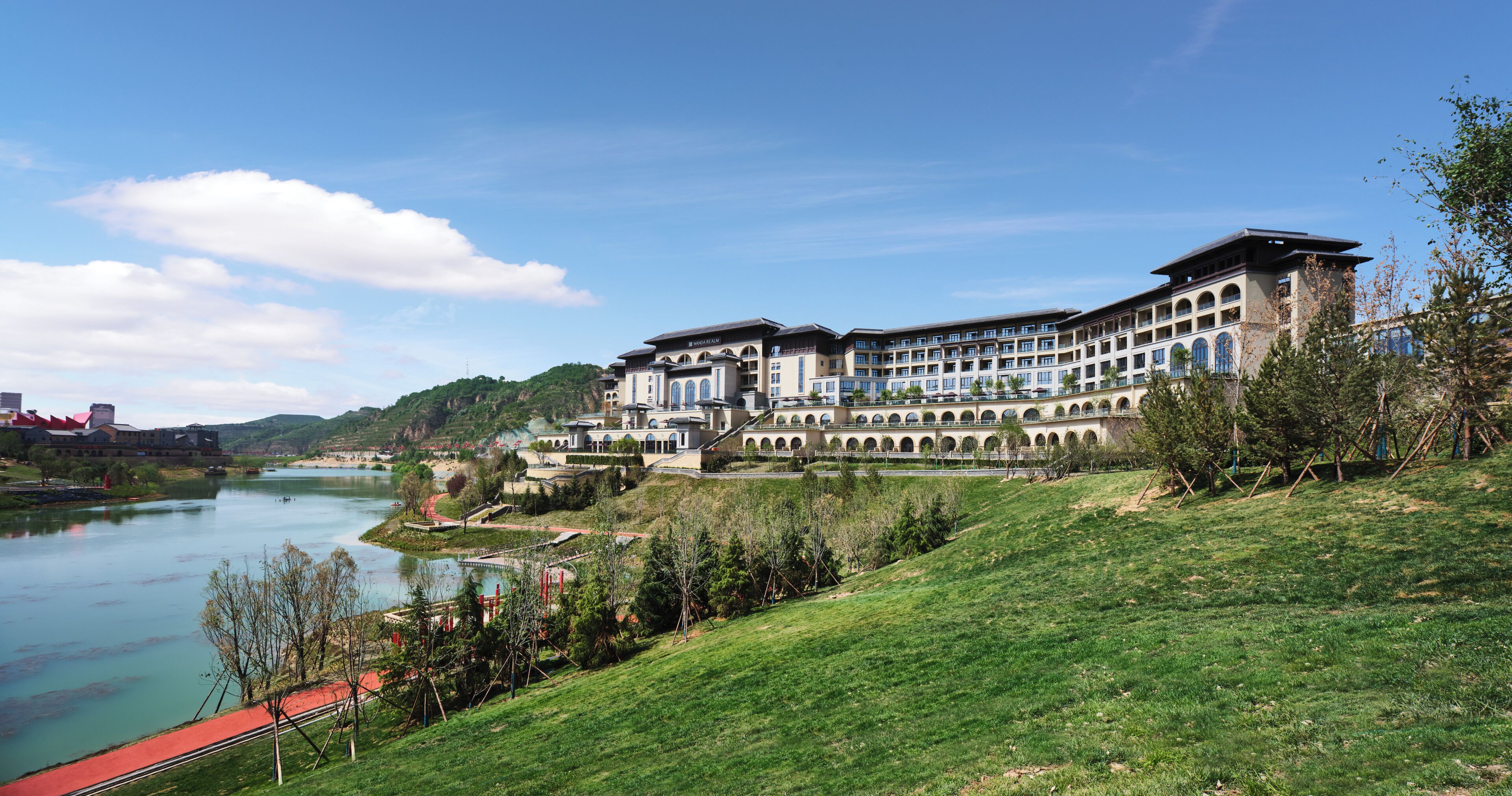 Guestroom - Lake-View (Double Bed) | View from room