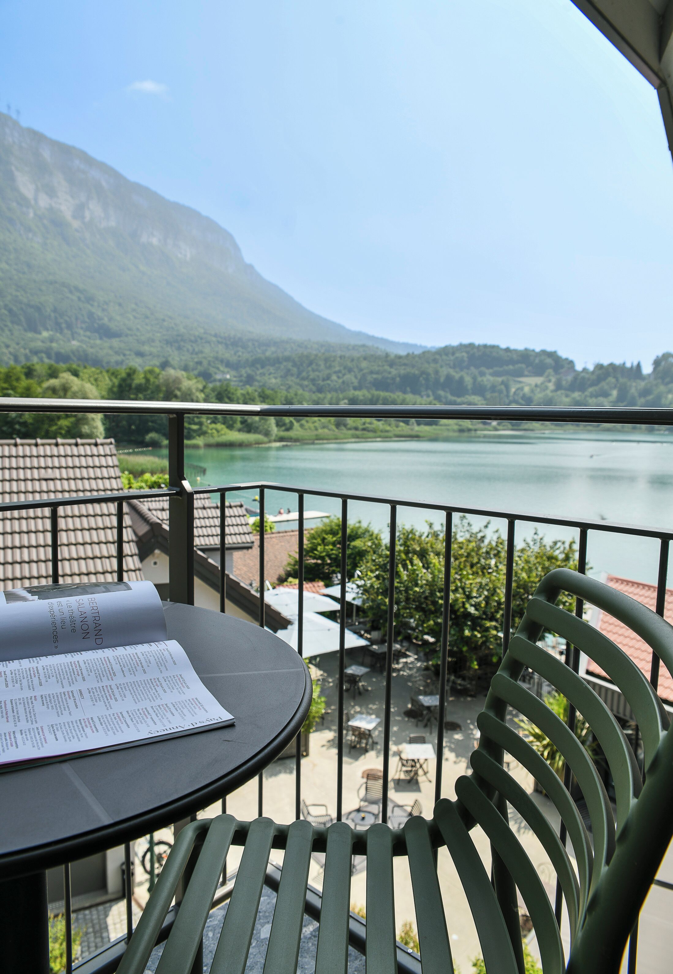 Doppelzimmer, Balkon, Seeblick | Terrasse/Patio