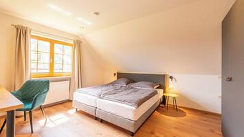 3 chambres, fer et planche Ă repasser, Wi-Fi gratuit, draps fournis