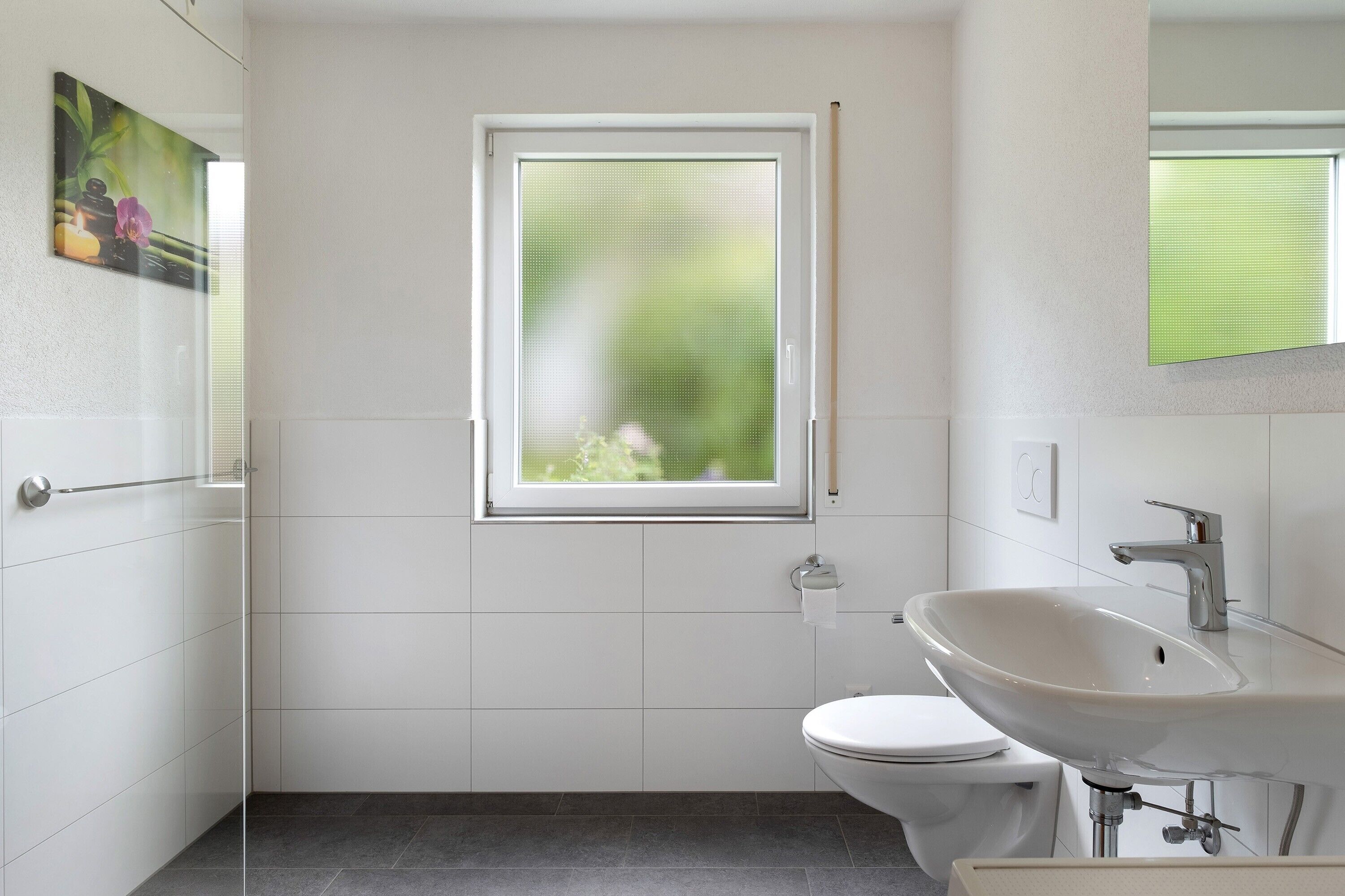 Dusche, Haartrockner, Handtücher
