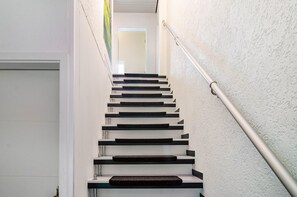 Interior - Holiday Home 'Am Rehwinkel' with Balcony and Wi-Fi (Fuldatal)