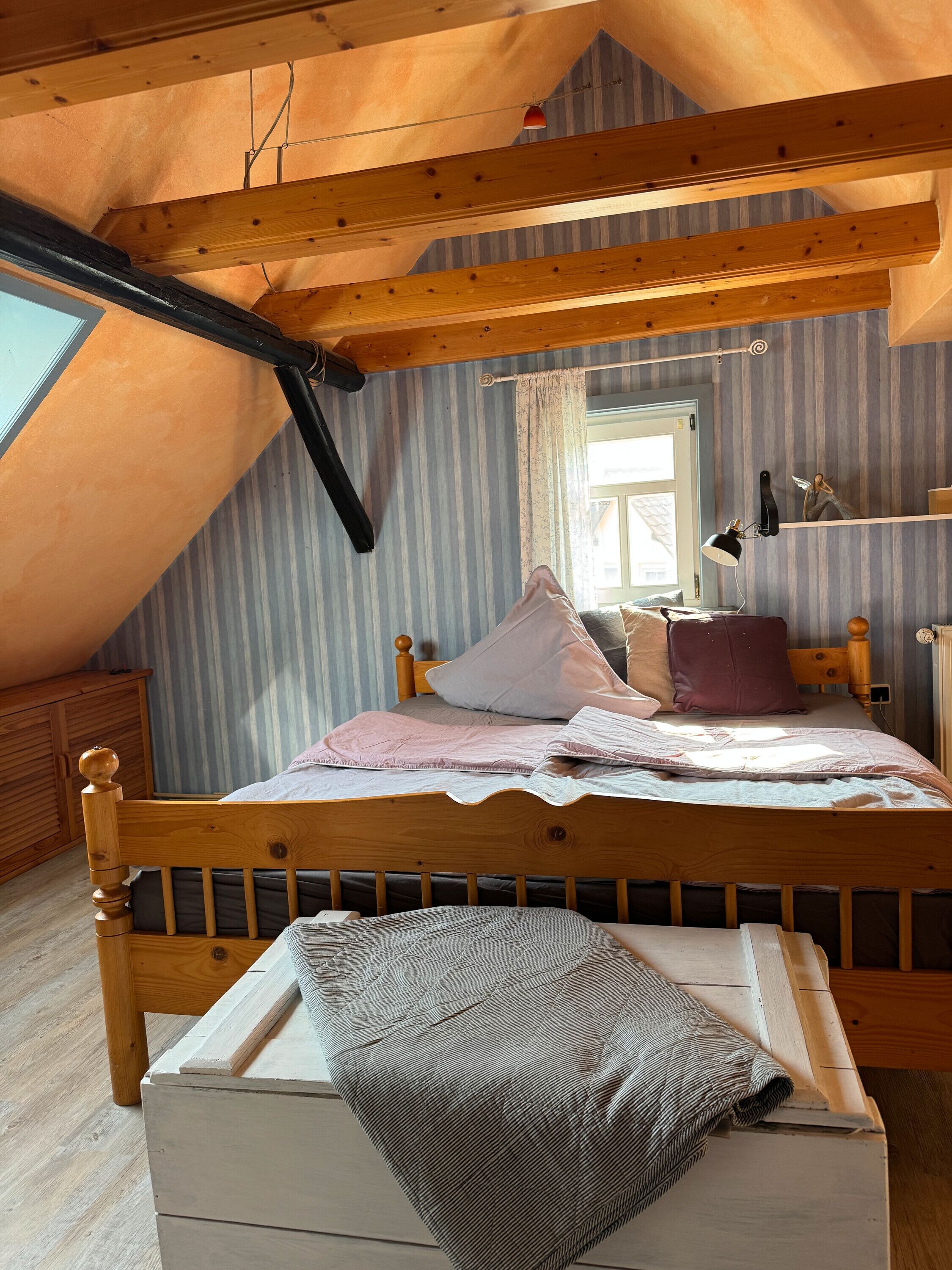 2 camere, ferro/asse da stiro, Wi-Fi gratuito, lenzuola