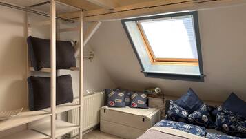 2 sovrum, strykjärn/strykbräda, gratis wi-fi och sängkläder