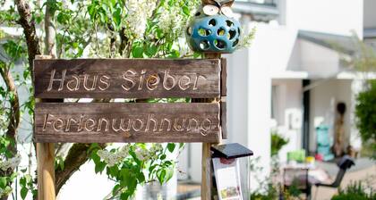 Ferienwohnung 'Sieber' mit Gemeinschaftspool, privater Terrasse und Wi-Fi