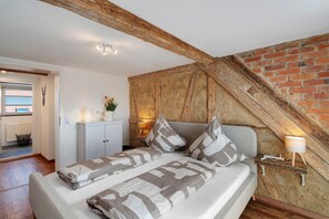 1 chambre, fer et planche à repasser, Wi-Fi gratuit, draps fournis