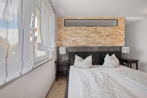 2 bedrooms, free WiFi, bed sheets
