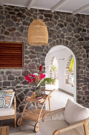 Interior - Turtle Rock, private sea access (Les Anses-d´Arlet)
