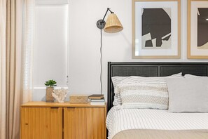 4 chambres, bureau, Wi-Fi gratuit, draps fournis