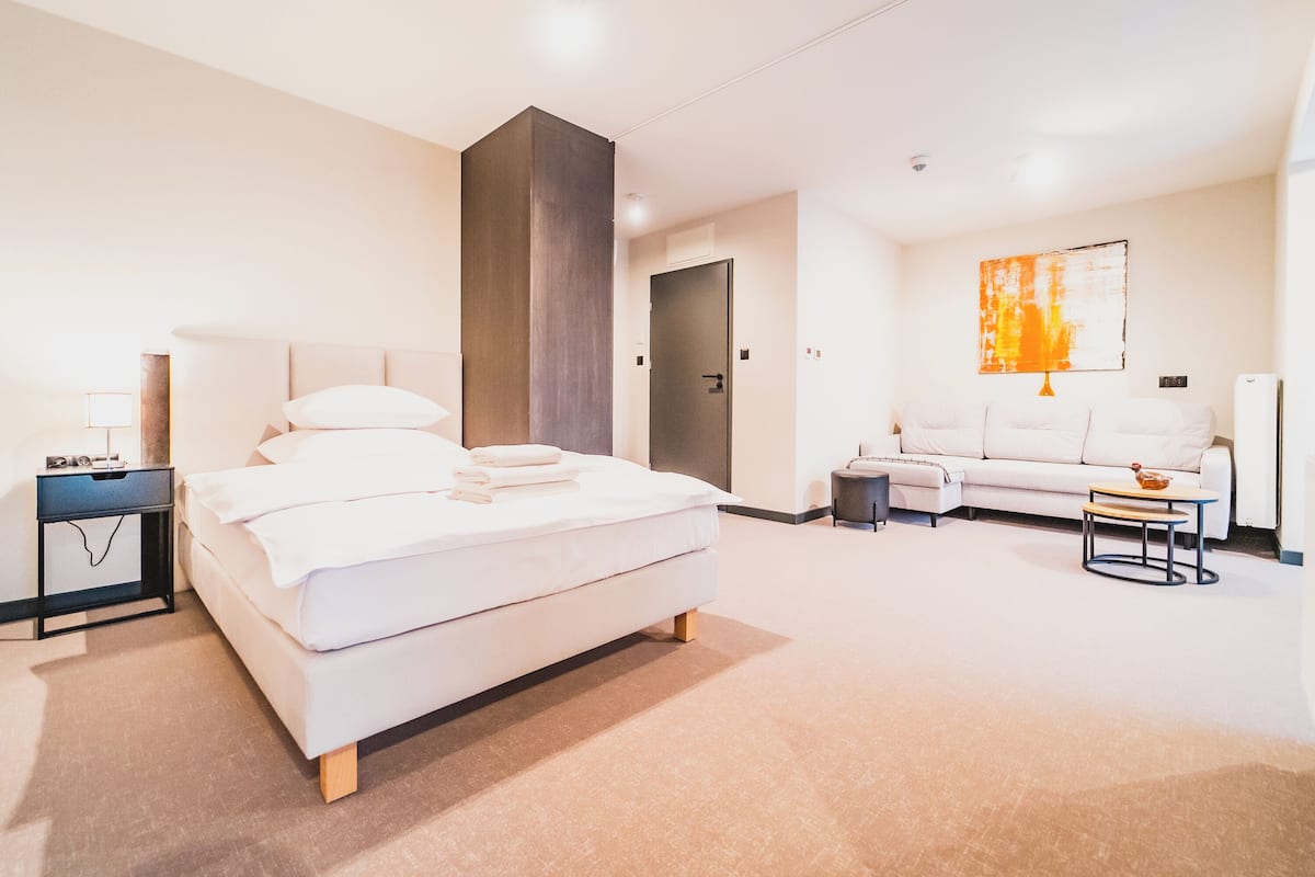 Deluxe Double Room, City View | In-room safe, desk, iron/ironing board, free WiFi