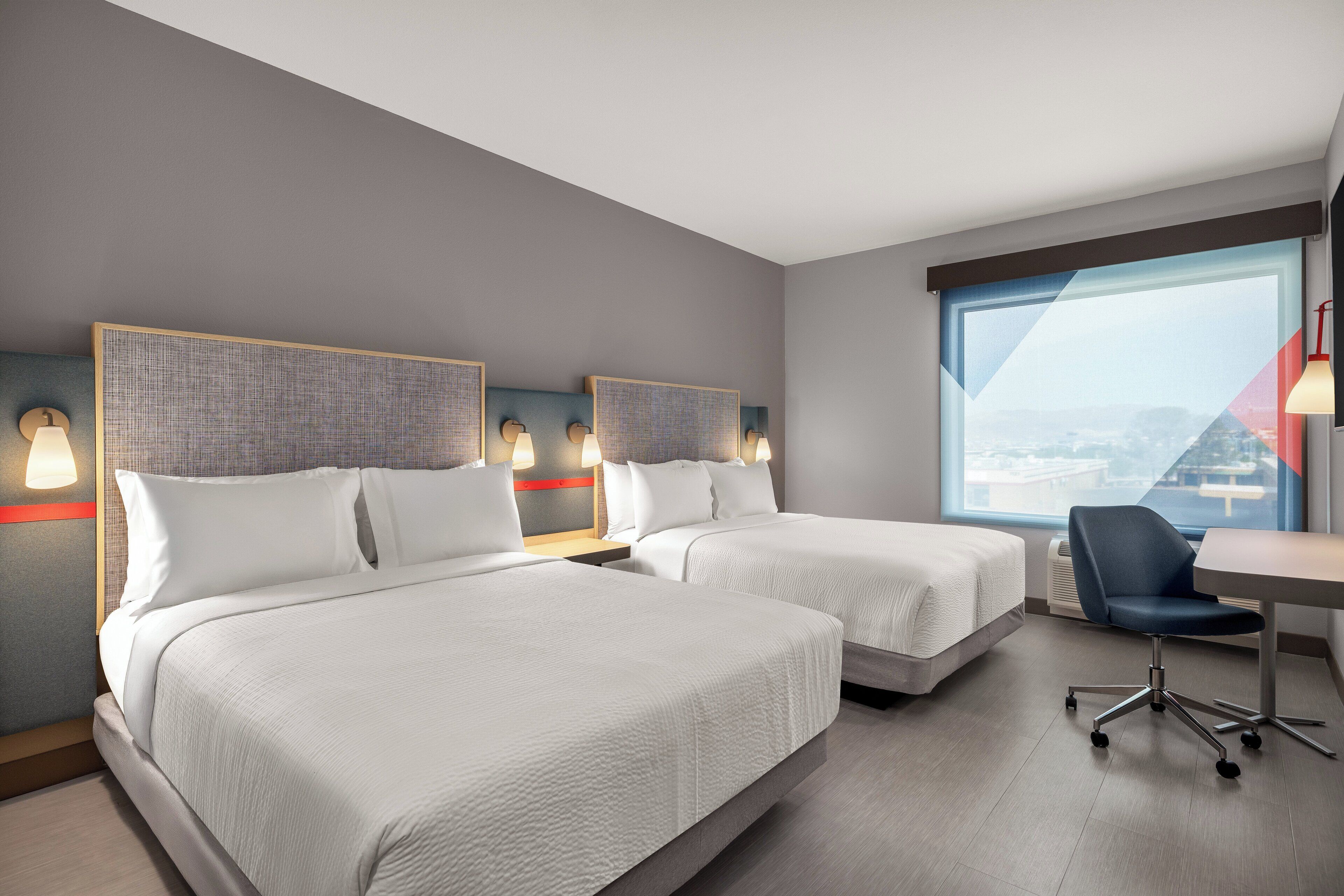 Surmatelas, rideaux occultants, Wi-Fi gratuit, draps fournis