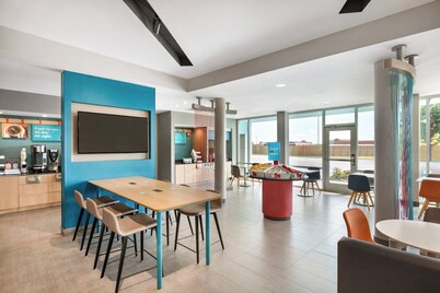 avid hotel El Paso East by IHG