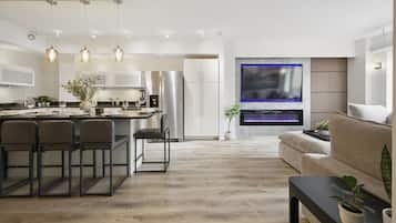 TV, fireplace, stereo, offices