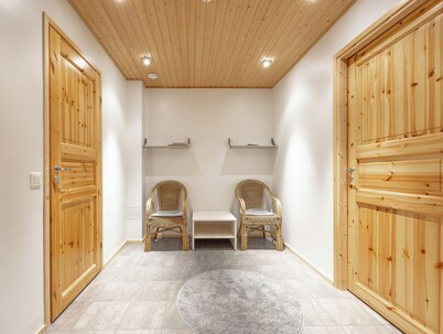 3BR Holiday Apt. with Sauna