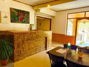 Reception - Hotel Alpine Manali (Manali)