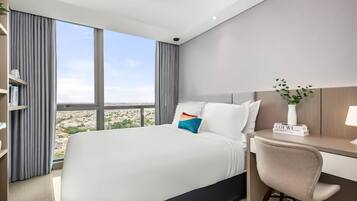 Superior-huoneisto, 3 makuuhuonetta, keittiö, kaupunkinäköala | 1 makuuhuone, työpöytä, kannettavalle tietokoneelle sopiva työtila