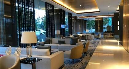 Capitol Prism Sky Suites