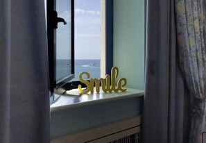 Superior Double or Twin Room, Sea View | In-room safe, cribs/infant beds, free WiFi, bed sheets - Villa Penelope (San Felice Circeo)