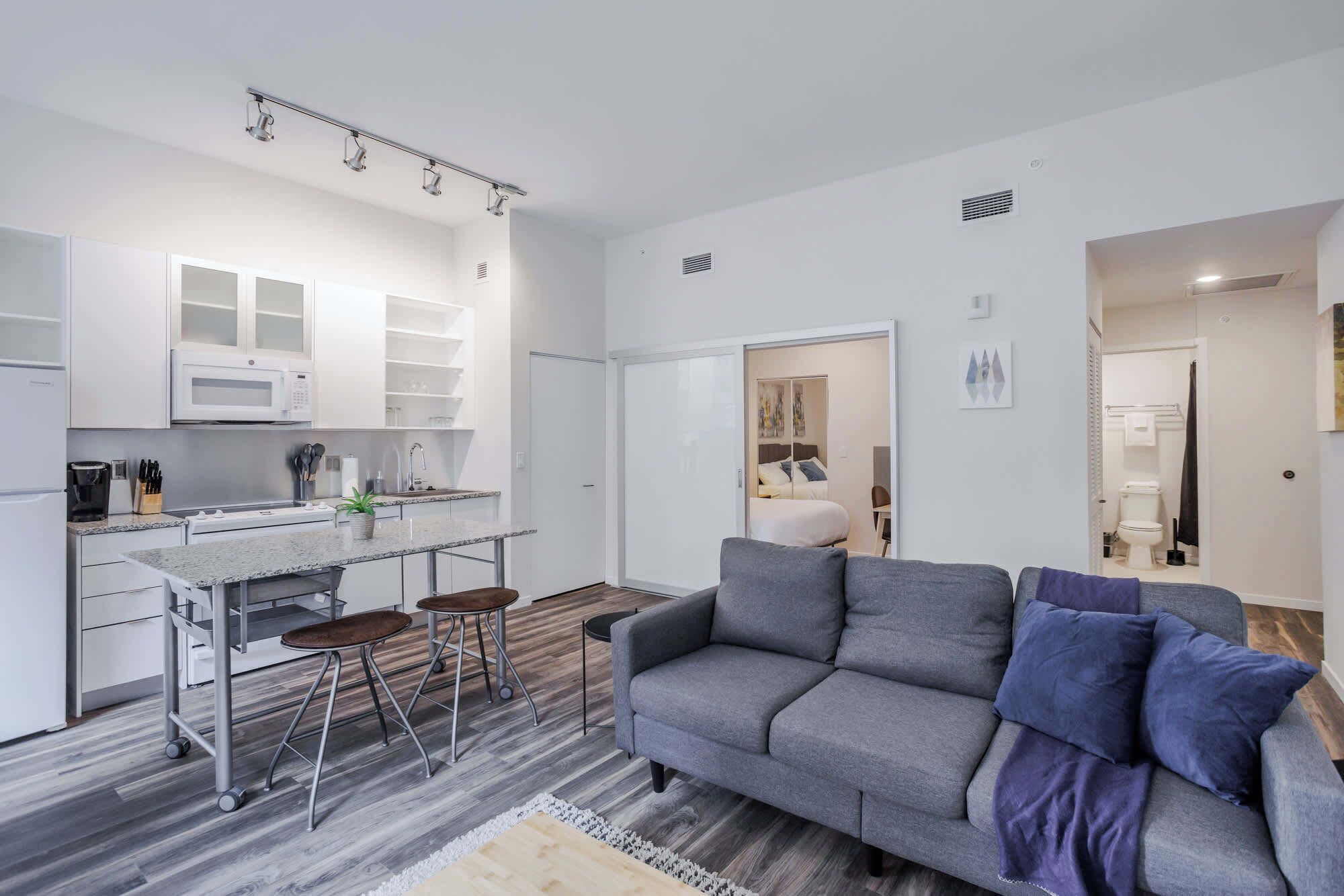 Télévision, espaces bureaux