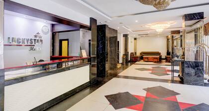 Townhouse Oak Batam near Grand Batam Mall formerly Lucky Star Hotel